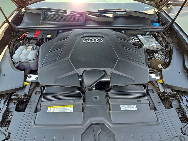 2020 Audi Q8 Premium 55 TFSI quattro Tiptronic
